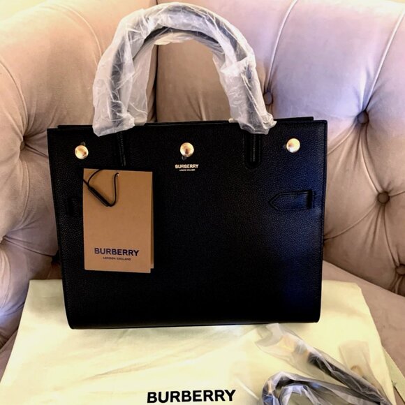 Burberry Small Title Logo Two Handle Leather Shoulder Bag Tote Black NWT!! $2090 - Picture 1 of 16